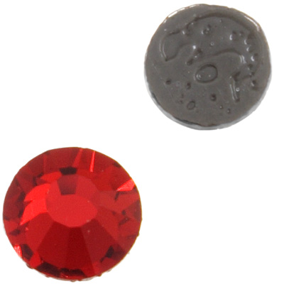 Preciosa VIVA12 Hotfix ss20 12pcs Light Siam | 43811010-05
